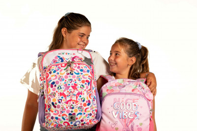 Mochilas escolares y accesorios Busquets: Compañeros indispensables para el colegio, extraescolares